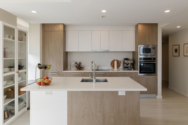 Photo 5 at 305 - 285 E 10th Avenue, Mount Pleasant VE, Vancouver East