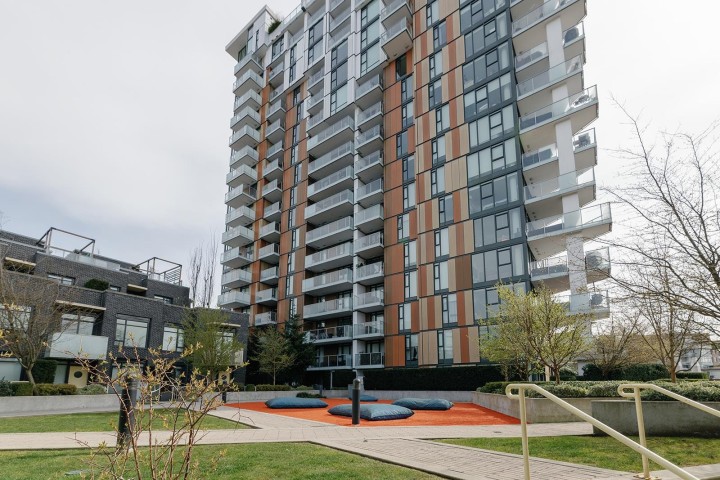 Photo 15 at 305 - 285 E 10th Avenue, Mount Pleasant VE, Vancouver East