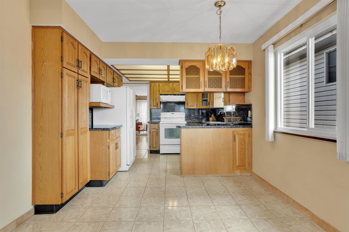Photo 12 at 3240 Clive Avenue, Collingwood VE, Vancouver East