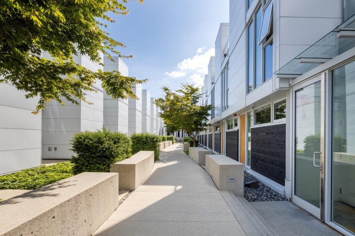 Photo 2 at 2216 Willow Street, Fairview VW, Vancouver West