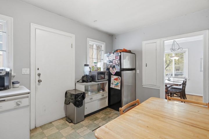 Photo 17 at 2349 E Pender Street, Hastings, Vancouver East