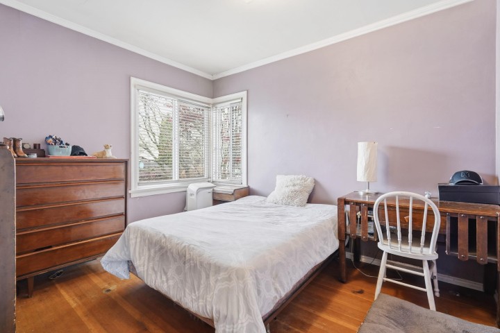 Photo 22 at 2349 E Pender Street, Hastings, Vancouver East