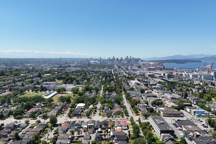 Photo 36 at 2349 E Pender Street, Hastings, Vancouver East