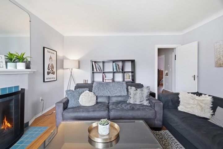 Photo 9 at 2349 E Pender Street, Hastings, Vancouver East
