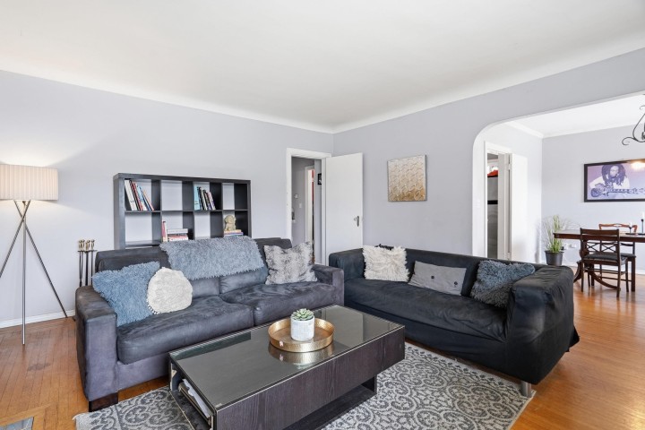 Photo 10 at 2349 E Pender Street, Hastings, Vancouver East