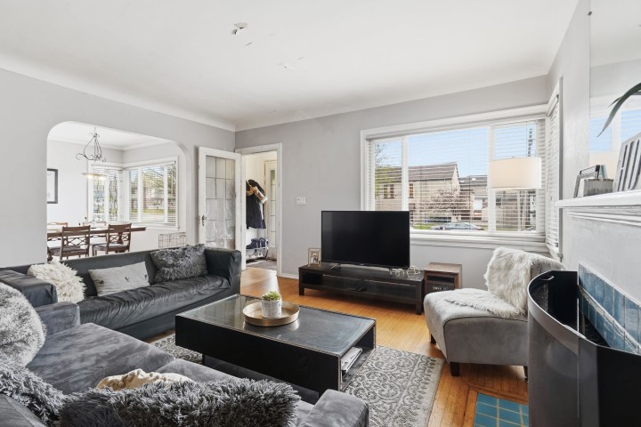 Photo 14 at 2349 E Pender Street, Hastings, Vancouver East
