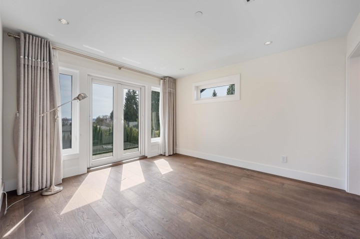 Photo 18 at 1468 Kings Avenue, Ambleside, West Vancouver