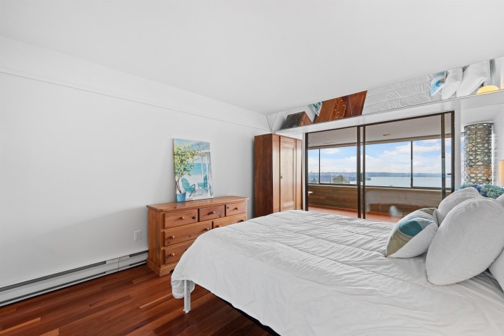 Photo 32 at 63 - 2212 Folkestone Way, Panorama Village, West Vancouver