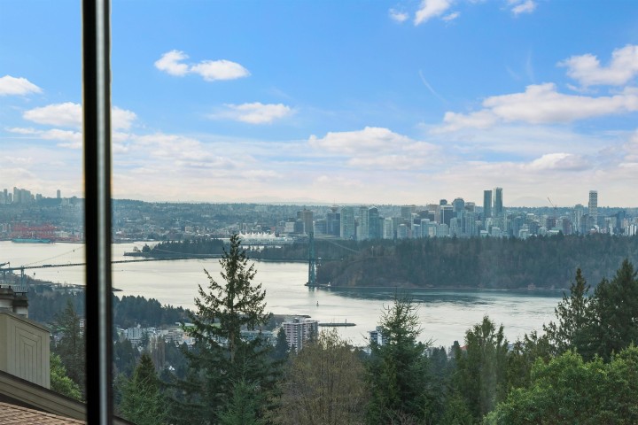 Photo 28 at 63 - 2212 Folkestone Way, Panorama Village, West Vancouver