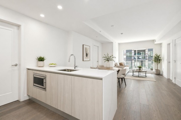 Photo 2 at 205 - 488 W 58th Avenue, South Cambie, Vancouver West