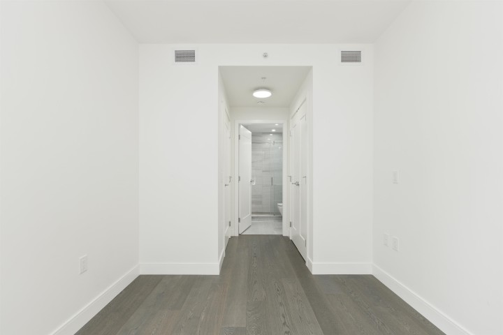 Photo 11 at 205 - 488 W 58th Avenue, South Cambie, Vancouver West
