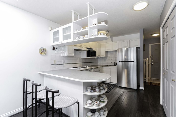 Photo 11 at PH6 - 5723 Balsam Street, Kerrisdale, Vancouver West