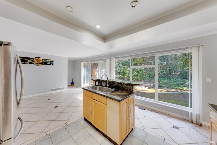 Photo 5 at 1366 Kings Avenue, Ambleside, West Vancouver