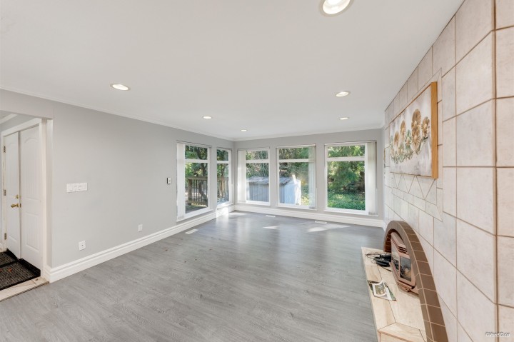 Photo 18 at 1366 Kings Avenue, Ambleside, West Vancouver