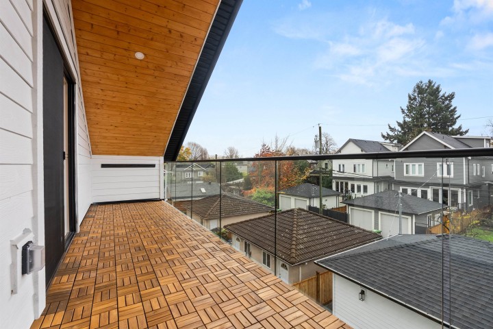 Photo 13 at 2 - 1822 E 14th Avenue, Grandview Woodland, Vancouver East
