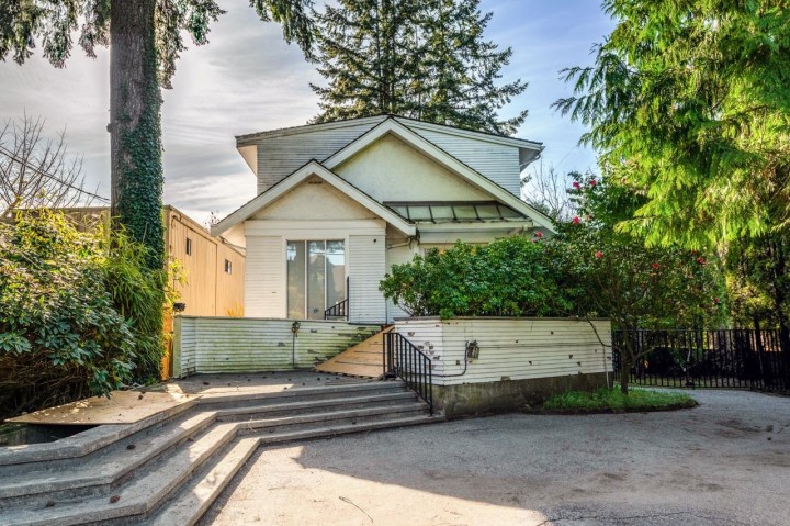 Photo 4 at 5833 Macdonald Street, Kerrisdale, Vancouver West