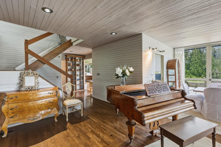 Photo 9 at 460 Southborough Drive, British Properties, West Vancouver