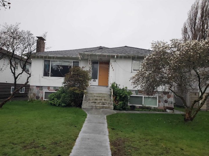 Photo 1 at 2662 E 49th Avenue, Killarney VE, Vancouver East