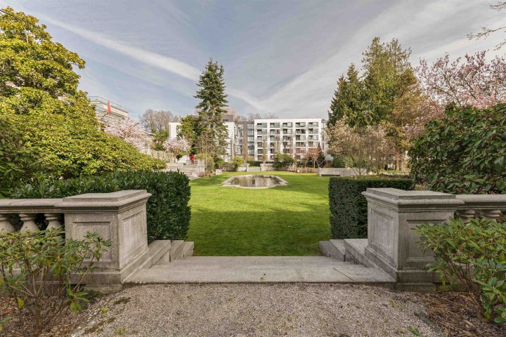 Photo 20 at 100 - 1561 W 57th Avenue, South Granville, Vancouver West