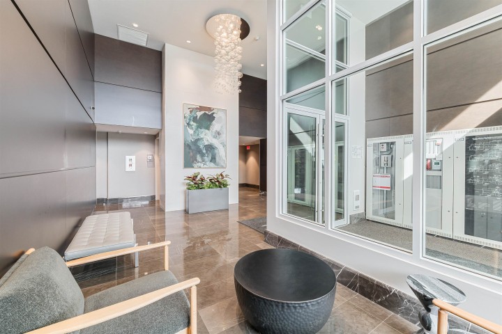 Photo 18 at 100 - 1561 W 57th Avenue, South Granville, Vancouver West