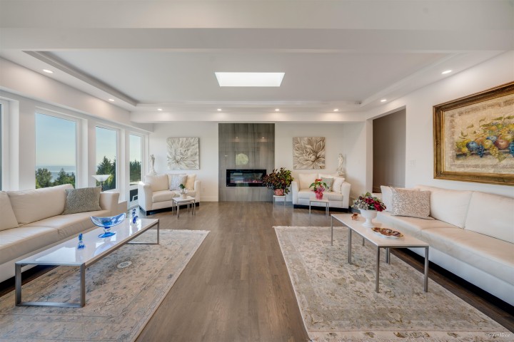 Photo 4 at 1135 Groveland Court, British Properties, West Vancouver