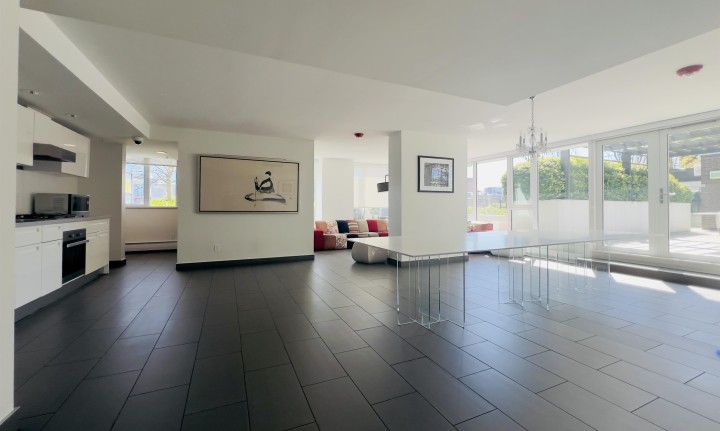 Photo 18 at 802 - 188 Keefer Street, Downtown VE, Vancouver East