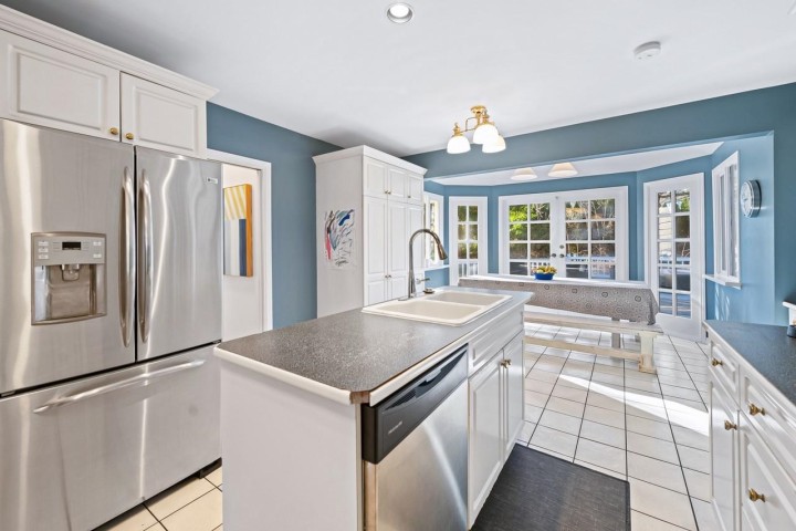 Photo 10 at 4032 Ripple Road, Bayridge, West Vancouver