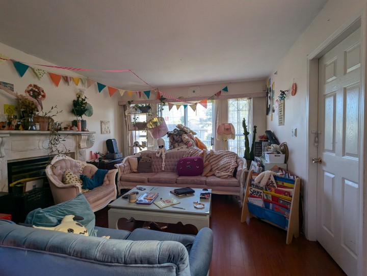 Photo 5 at 3061 Parker Street, Renfrew VE, Vancouver East