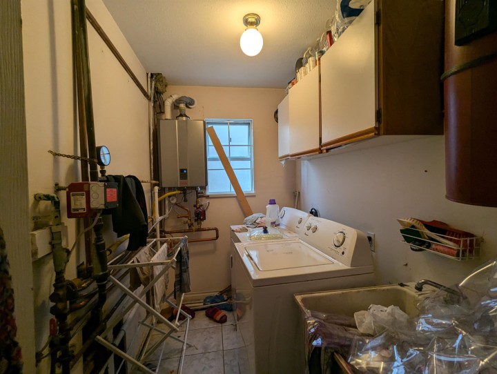 Photo 10 at 3061 Parker Street, Renfrew VE, Vancouver East