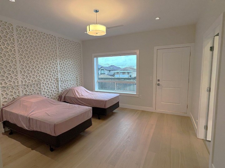 Photo 12 at 2177 E 40th Avenue, Victoria VE, Vancouver East