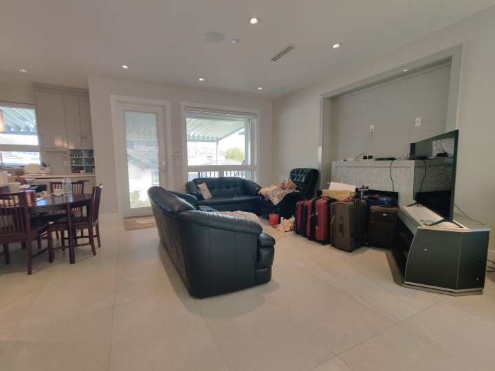Photo 5 at 2177 E 40th Avenue, Victoria VE, Vancouver East