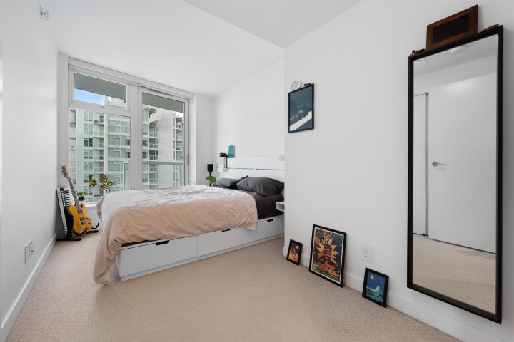 Photo 10 at 1210 - 2220 Kingsway, Victoria VE, Vancouver East