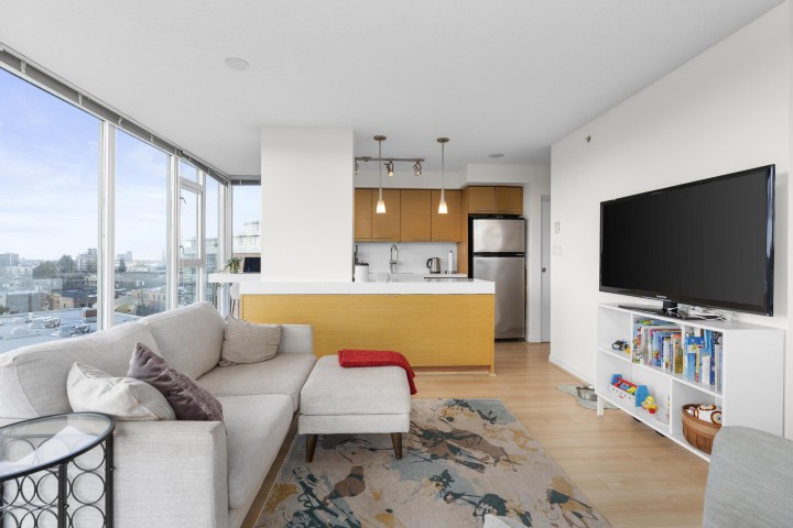 Photo 3 at 709 - 2770 Sophia Street, Mount Pleasant VE, Vancouver East
