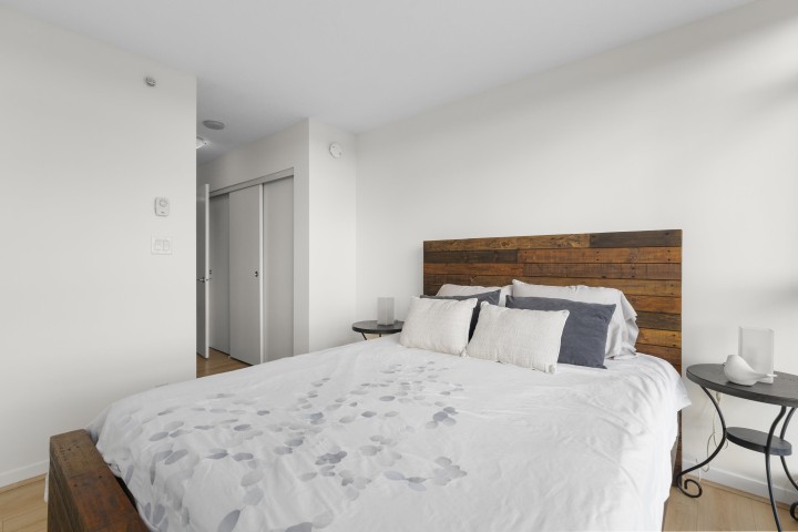 Photo 19 at 709 - 2770 Sophia Street, Mount Pleasant VE, Vancouver East