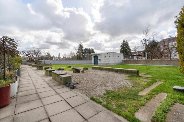 Photo 25 at 709 - 2770 Sophia Street, Mount Pleasant VE, Vancouver East