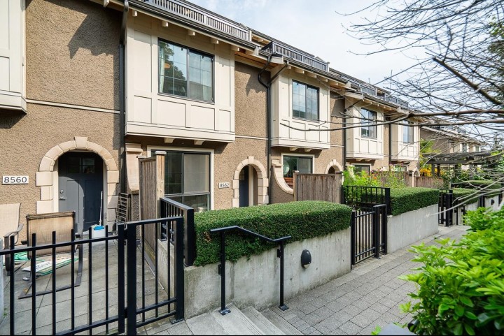 Photo 3 at 8562 Osler Street, Marpole, Vancouver West