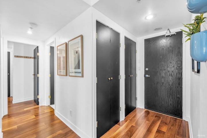 Photo 33 at 605 - 1055 Homer Street, Yaletown, Vancouver West