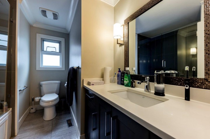 Photo 24 at 431 E 18th Avenue, Fraser VE, Vancouver East