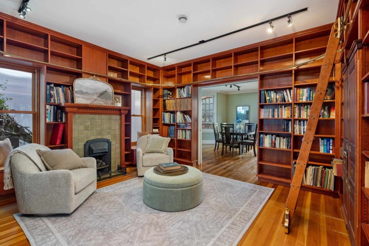 Photo 10 at 33 E 6th Avenue, Mount Pleasant VE, Vancouver East