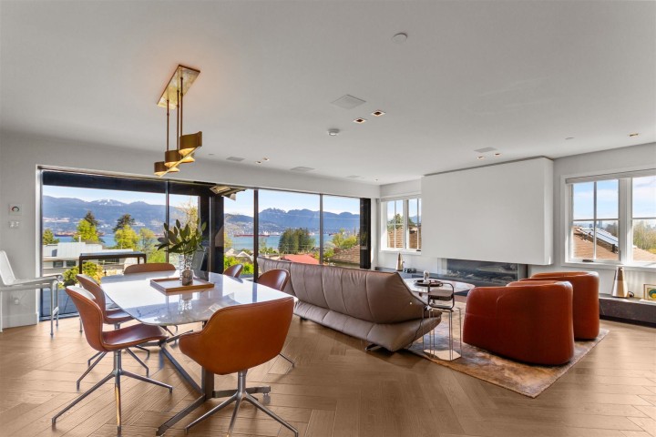 Photo 2 at 4546 Langara Avenue, Point Grey, Vancouver West