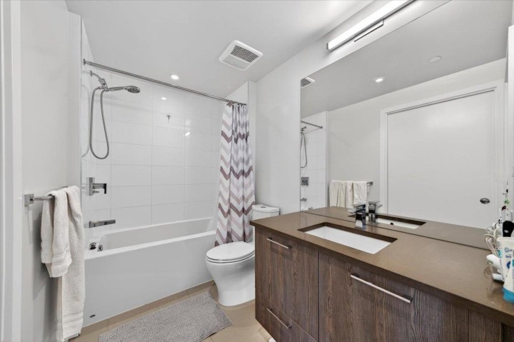 Photo 2 at 1403 - 3581 E Kent Avenue North, South Marine, Vancouver East