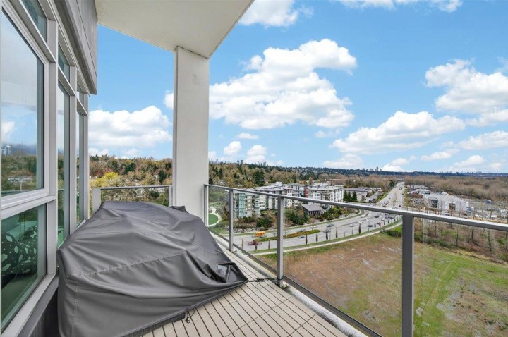 Photo 11 at 1403 - 3581 E Kent Avenue North, South Marine, Vancouver East
