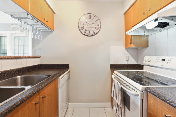Photo 5 at 905 - 822 Homer Street, Downtown VW, Vancouver West