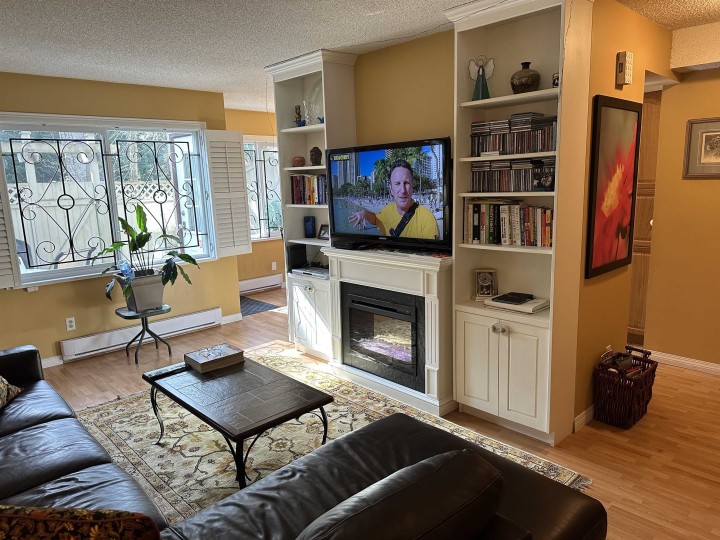 Photo 6 at 3444 Langford Avenue, Champlain Heights, Vancouver East