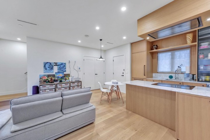Photo 9 at 1232 W 26th Avenue, Shaughnessy, Vancouver West