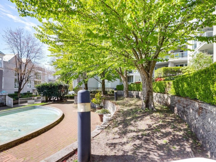 Photo 16 at 3 - 8420 Jellicoe Street, South Marine, Vancouver East