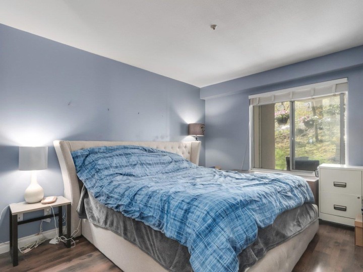 Photo 10 at 3 - 8420 Jellicoe Street, South Marine, Vancouver East
