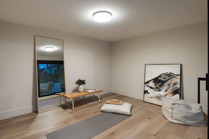 Photo 17 at 701 - 475 13th Street, Ambleside, West Vancouver