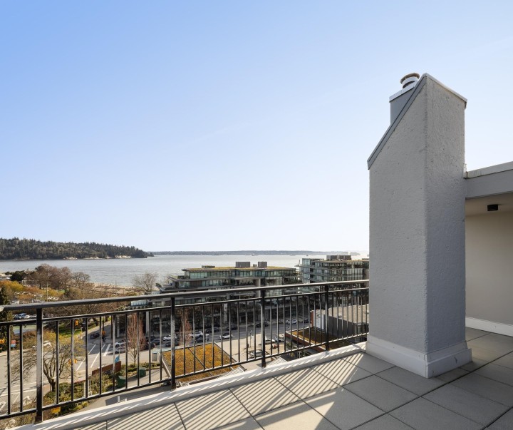 Photo 21 at 701 - 475 13th Street, Ambleside, West Vancouver