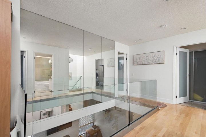 Photo 12 at 4430 Yew Street, Quilchena, Vancouver West